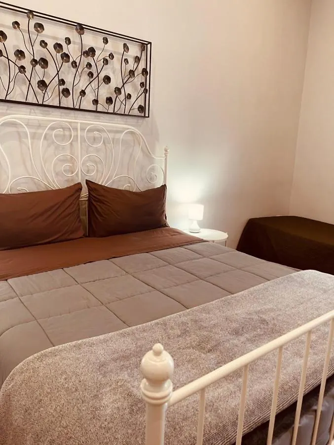 B&B Meliora Rooms Авола